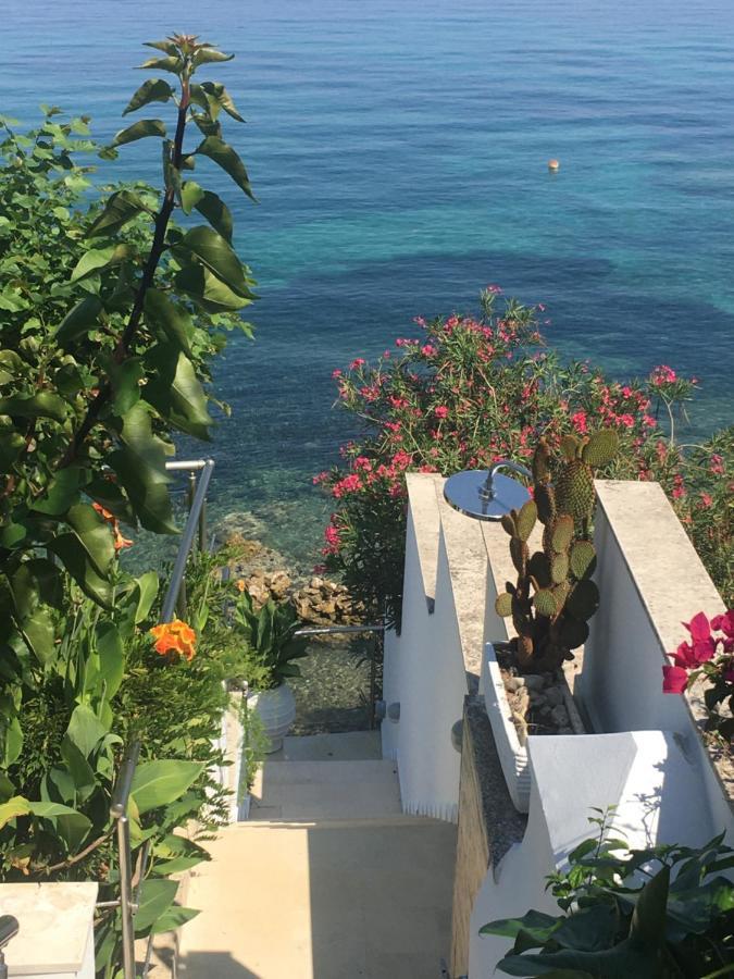 Villa Evita Mesongí المظهر الخارجي الصورة